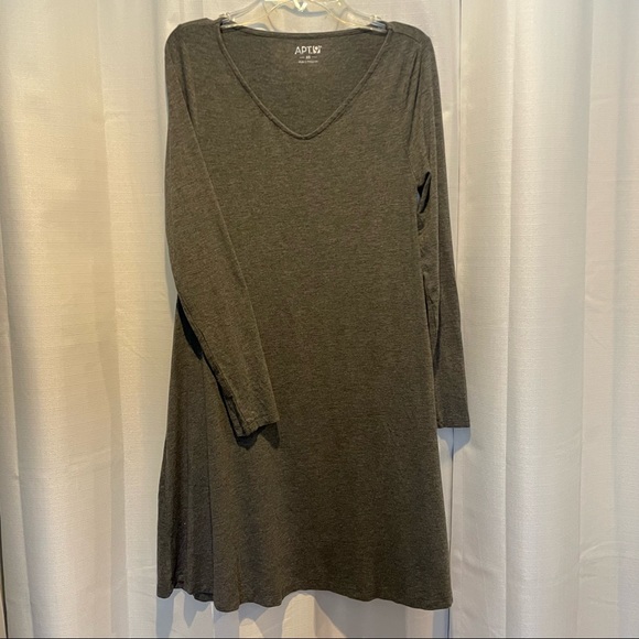 Apt. 9 Grey Long Sleeve TShirt Dress - Picture 1 of 3